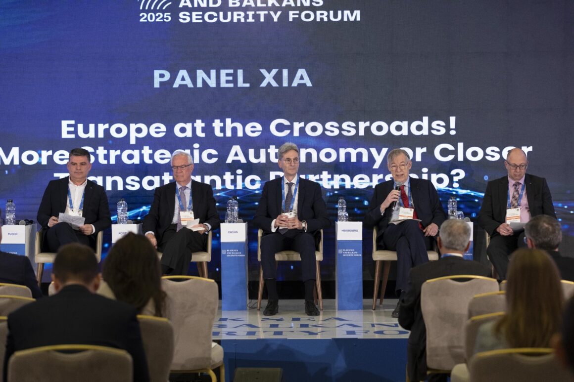 Panel XIIa. How is AI Changing the Security Landscape? New Challenges for Strategic Thinking