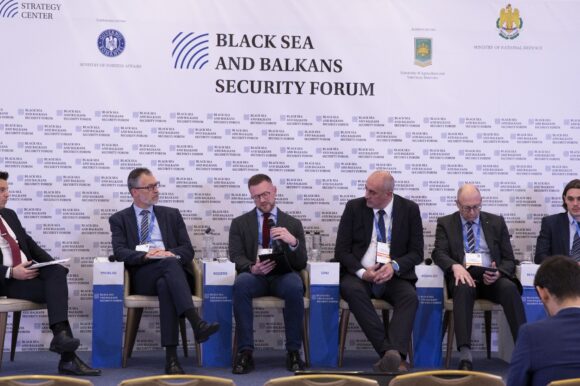 Panel VIIIb. Critical Offshore Energy Infrastructure versus Hybrid Threats. How can we improve resilience?