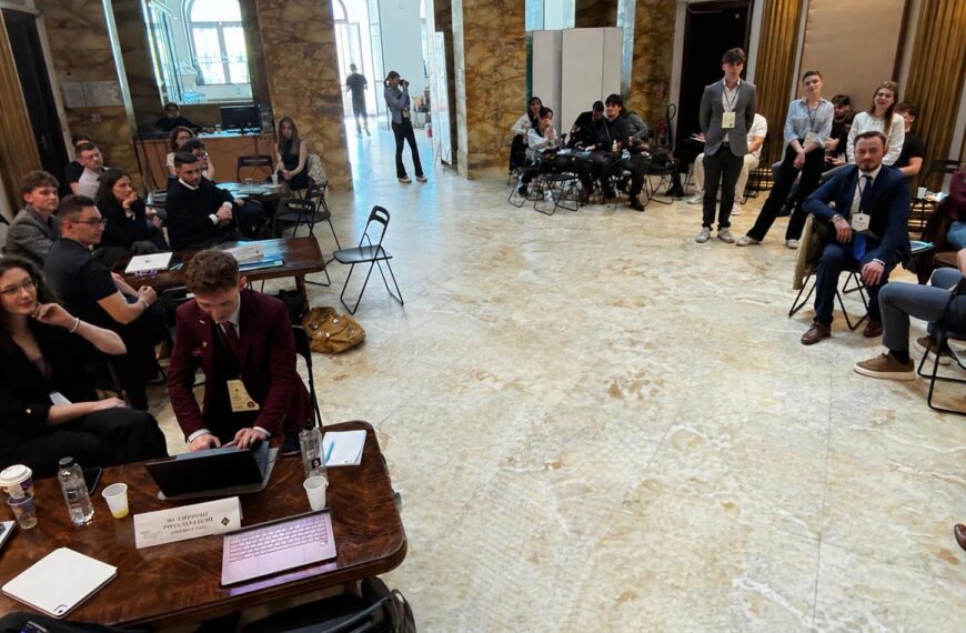 NSC la Young Ambassadors Forum