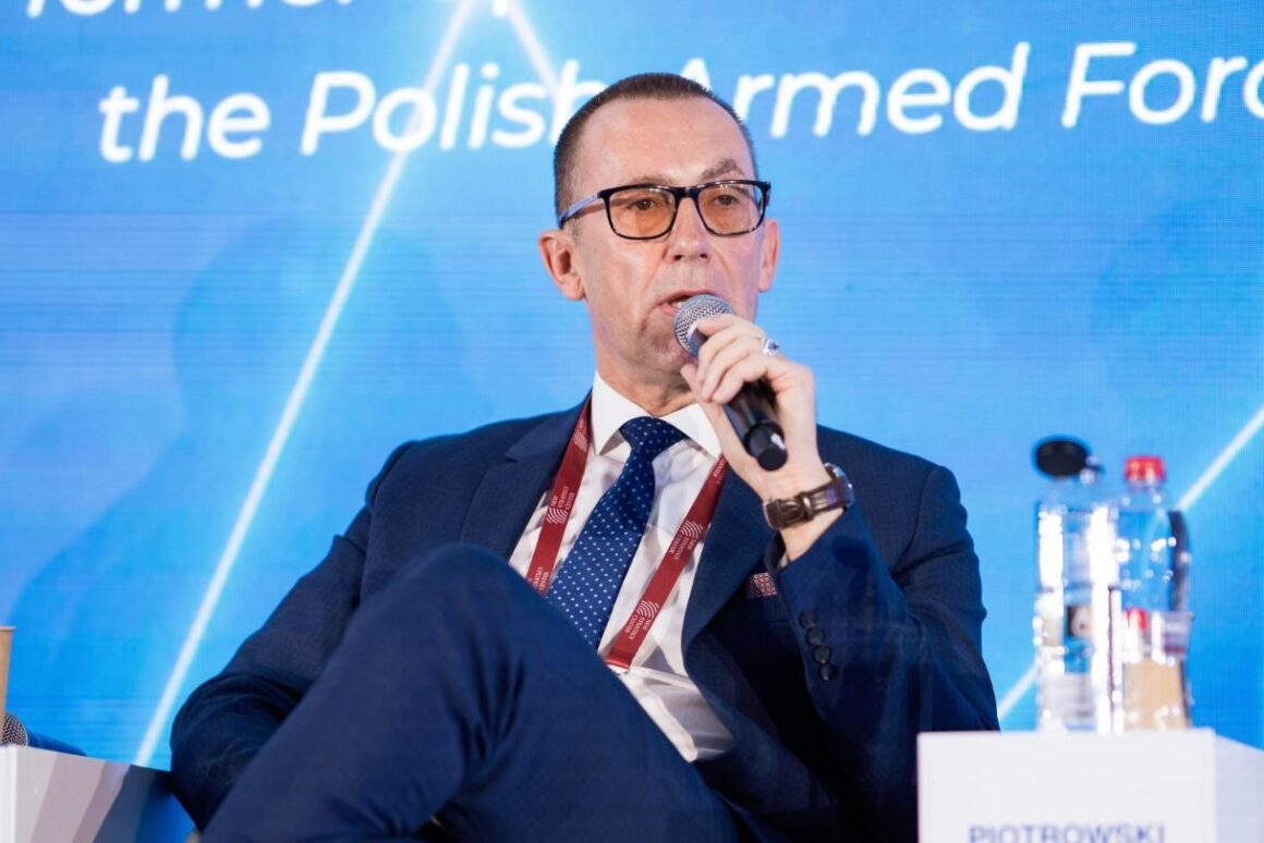 Tomasz Piotrowski, Panel IXa