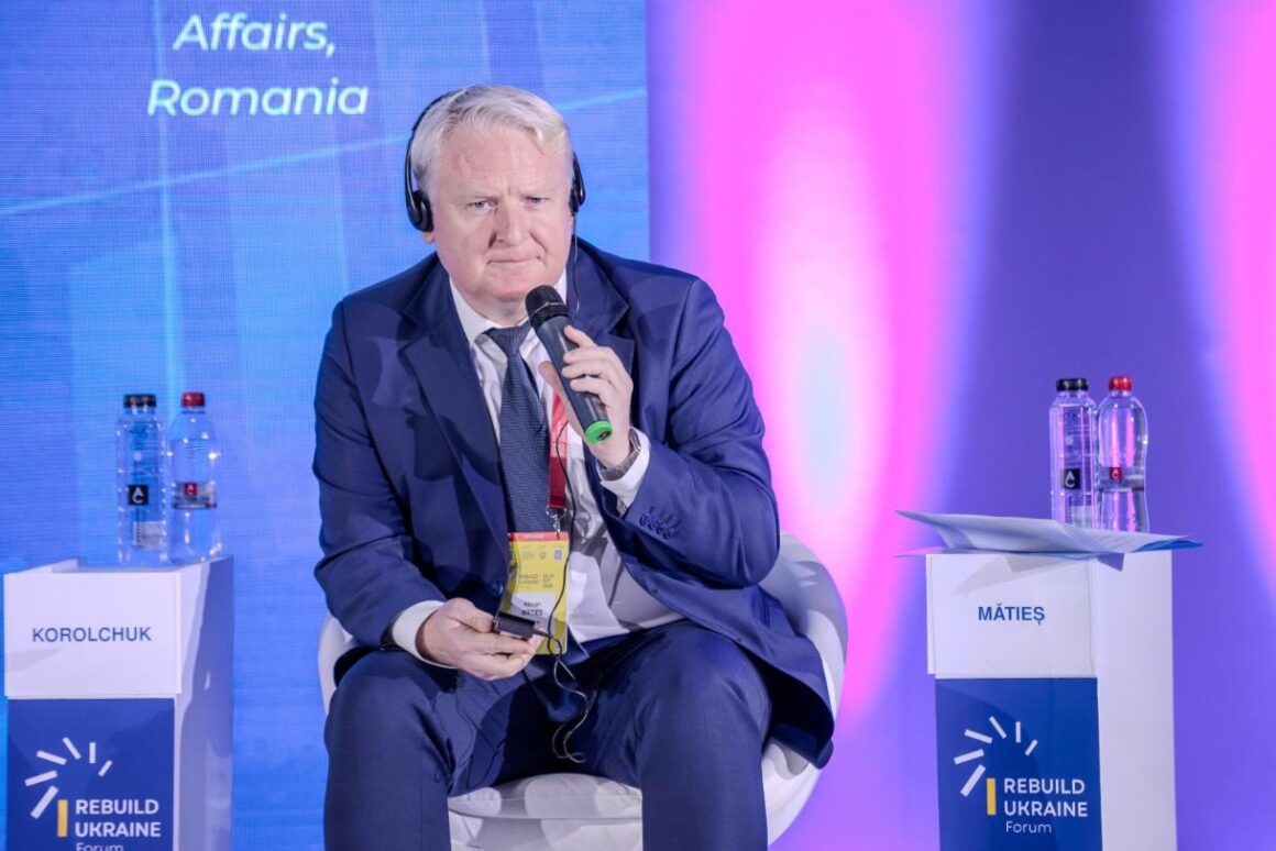 Răzvan Mătieș, Panel IXb
